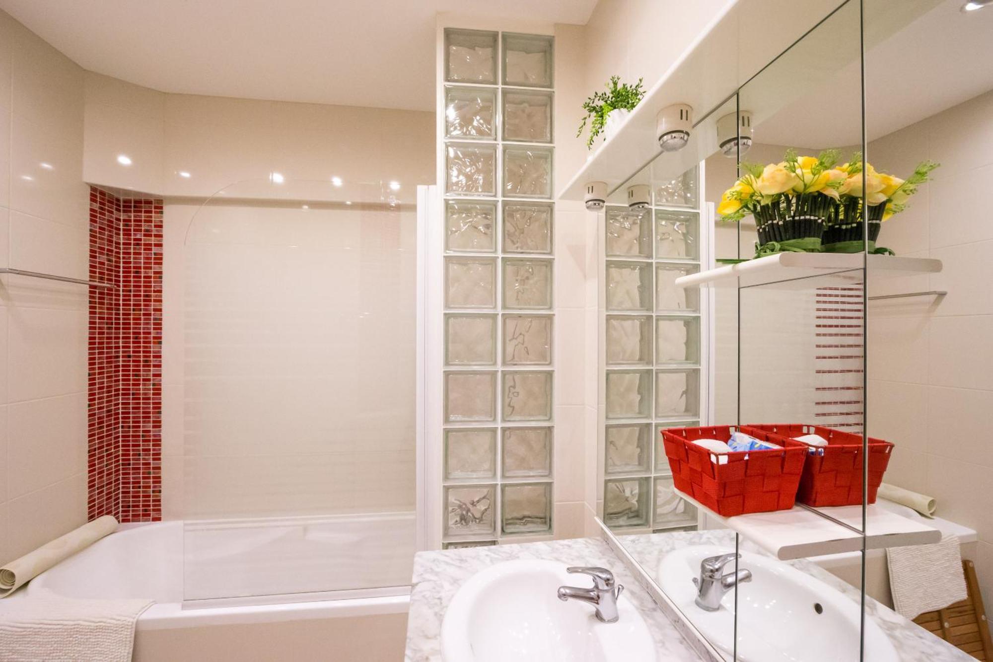 Residence Beaune Sweet Home, 4 Appartements D'Exception Avec Parking Inclus Quarto foto